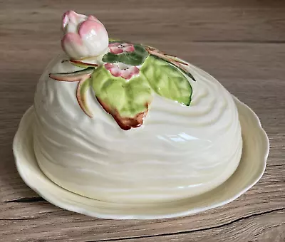 Buy Clarice Cliff Newport Pottery 'Water Lily' Design Butter Dish Circa 1934. • 50£