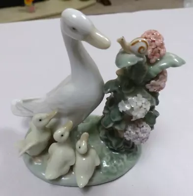 Buy Lladro Duck & Ducklings  How Do You Do  With Snail #1439 Perfect • 45£