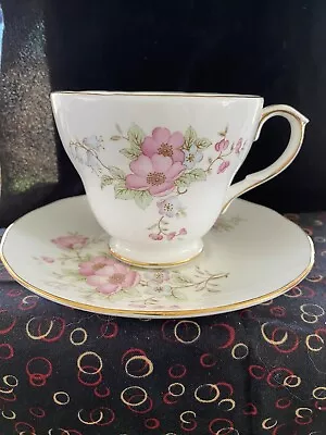 Buy DUCHESS TEA CUP & SAUCER - Fine Bone China - Made In ENGLAND  Pink Flowers • 22.09£