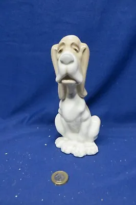 Buy Vintage NAO By Lladro Seated Bloodhound Dog - 1982 (Retired) Excellent Condition • 12£