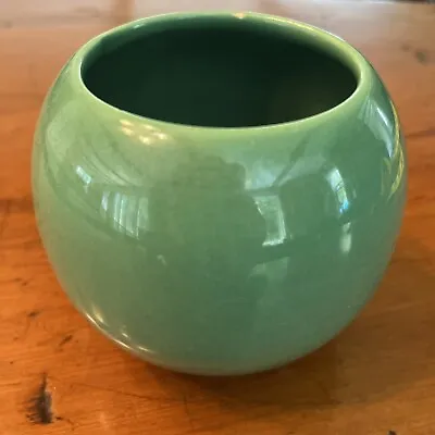 Buy VTG Possible Haeger Oval/ Round Vase Art Pottery Green USA Planter, 2 Sm Chips • 22.13£