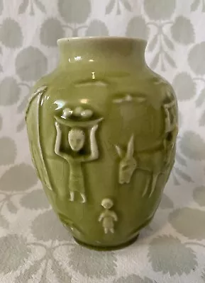Buy Vintage 1947 Green Rookwood Pottery Vase #6762 Southwestern Raised Pattern • 115.55£