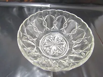 Buy Vintage Glass Fruit Bowl - Dates From 1960's (J) • 9.99£