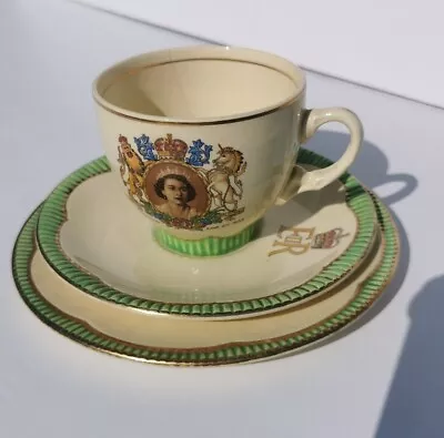 Buy Clarice Cliff Newport Pottery Queen Elizabeth Ii Coronation Trio Cup & Saucers  • 55.99£