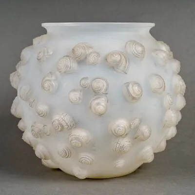 Buy Palissy Opalescent Glass Patina Grey René Lalique R.Lalique Glass Snails Vase • 2,098.37£