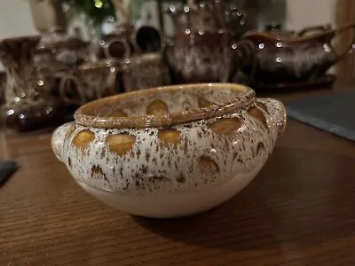 Buy Fosters Pottery Bowls • 5£
