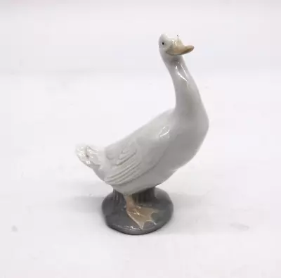 Buy NAO By Lladro Porcelain Standing Goose Figurine Duck Bird 15cm • 4.99£