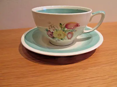 Buy Susie Cooper Art Deco Breakfast  Cup & Saucer In Green  Swansea Spray  • 27.50£