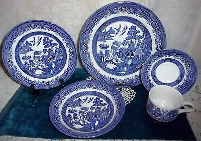 Buy Churchill Staffordshire Blue Willow 5 Piece Dinnerware Place Setting-4 Available • 76£
