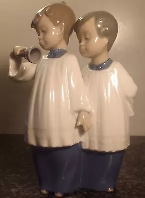 Buy Nao By Lladro, 1988 Beautiful Figurine  Of The Choir Boys With Bell, Vgc, • 10.50£