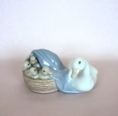Buy Lladro Mother Duck & Baby Ducklings In Basket Figurines. Vintage, No. 4895 Spain • 10£