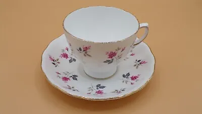 Buy Vintage Rayal Osborne Teacup & Saucer With Roses/England • 23.72£