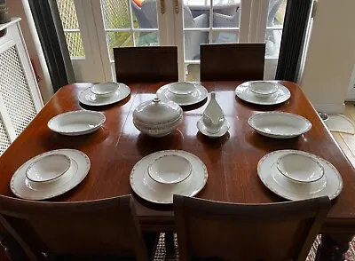 Buy Stunning Vintage Wedgwood Colchester Dinner Service For Six - 17 Pieces - VGC • 169.99£