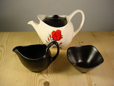Buy Midwinter Carmen Red Rose Mid-Century Modern Teapot Set • 25£