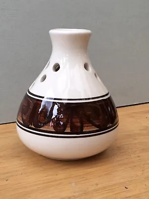 Buy Vintage Jersey Pottery Posy Vase • 4£