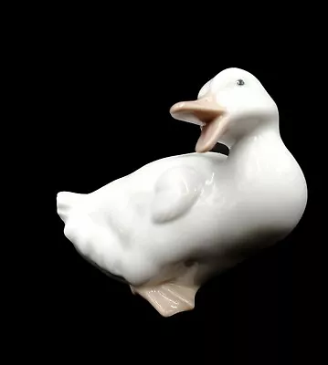 Buy NAO By Lladro Duck Looking Back Patito Vuelto With Original Box • 12.50£