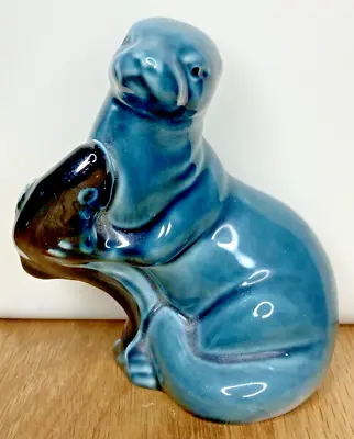 Buy Poole Pottery Otter With Fish Figurine 11.5cm • 13£