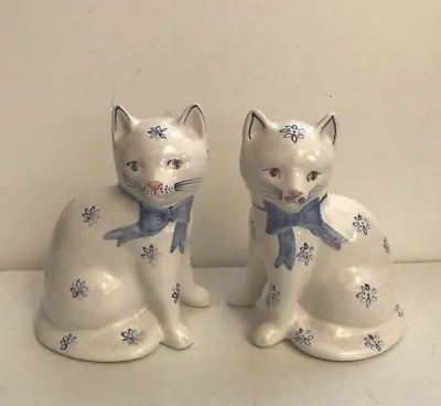 Buy Rye Pottery Pair Of Cats • 38£