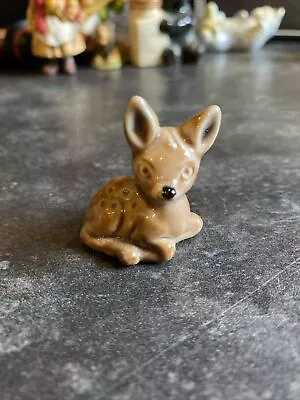 Buy Vintage Wade Whimsie Fawn 1971-1984 Excellent Condition  • 2£