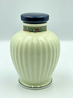 Buy Oriental Green Milk Porcelain Ribbed Ginger Jar 14cm Dragon Design Round Neck • 16.99£