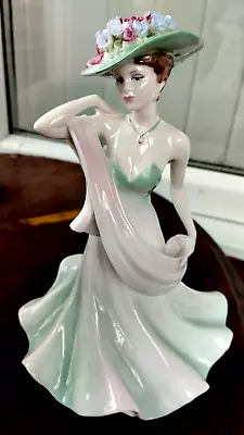Buy Coalport Figurine Ladies Of Fashion Summer Days ~ Direct From House Clearance • 24.99£