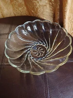 Buy Vintage Hazel Atlas Colonial Swirl Seashell Design Clear Glass Serving Bowl 9 ×3 • 15.38£