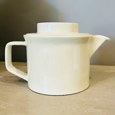 Buy Johnson Brothers Tivoli MCM White Porcelain Teapot Made In England - GREAT FIND! • 24.11£