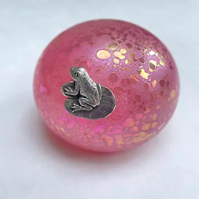Buy Heron Glass Pink Iridescent Art Glass Paperweight With Frog & Original Label • 34.99£