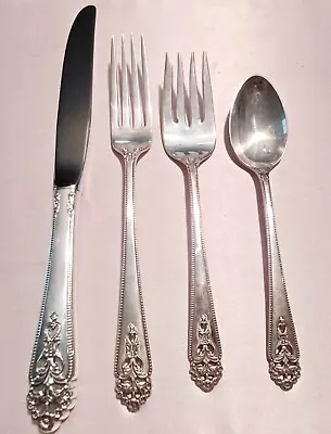 Buy Queens Lace By International Sterling 4 Piece Place Setting- Modern • 140.97£