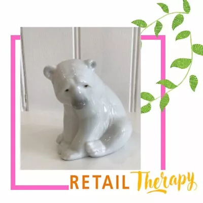 Buy Lladro Seated Polar Bear Porcelain Figurine 1209 • 10£