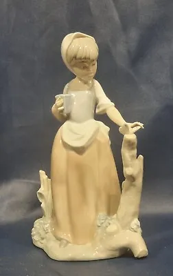 Buy A Exquisite  Nao Lladro Porcelain Figurine Of Young Girl Butterfly. • 0.99£