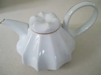 Buy Carlton Ware Teapot, Milk Jug, Dish And Tea Cup (JOB LOT) • 10£