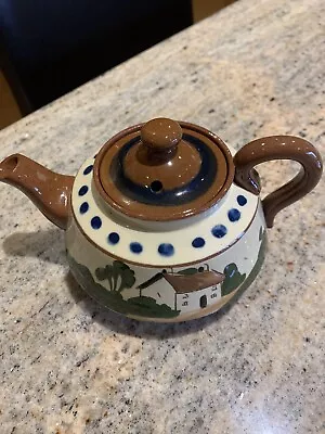 Buy Longpark Pottery Tea Pot • 5£