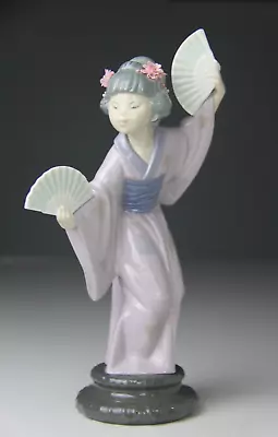 Buy Lladro Japanese Madame Butterfly Geisha Girl Figure Statue #4991 W Fans - READ! • 94.64£