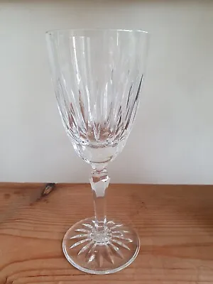 Buy Edinburgh Crystal Gleneagles Pattern Wine Glass - 17.2cm • 23.50£
