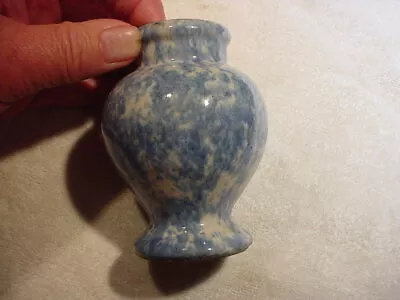 Buy Antique Sponge Ware Vase-bulbous Shape-small Size-blue And White • 61.75£