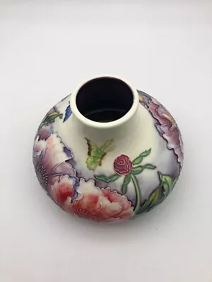 Buy Stunning Tube Lined Decorated Old Tuptonware Vase • 25£