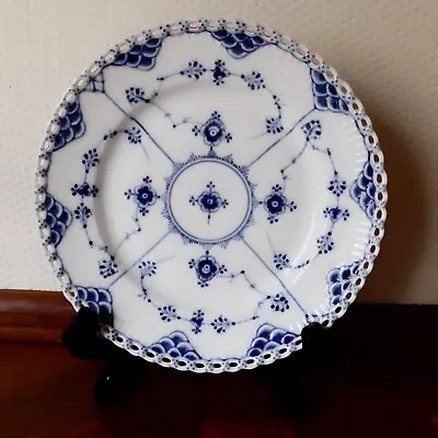 Buy Antique Pre-1923 Lunch Plate # 1- 1086  BLUE FLUTED FULL LACE Royal Copenhagen • 115.08£