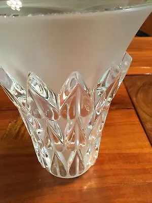 Buy Rene Lalique Opalescent Glass 'Feuilles' Vase • 313.61£