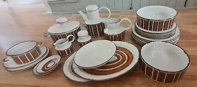 Buy 26 Piece Midwinter Stonehenge Earth Pottery With Brown Stripes  • 190£