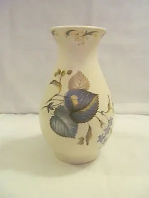 Buy Axe Vale Pottery Vase • 3.99£