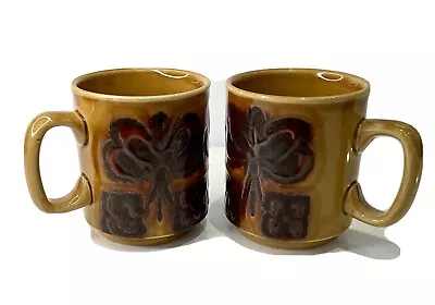 Buy VINTAGE TWO MATCHING 70’s WP POTTERY MUGS AMBER WITH BROWN EMBOSSED • 15£