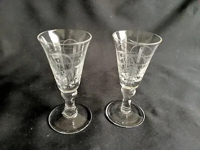Buy Pair Corn & Grapes Engraved Drinking Glasses • 9.99£