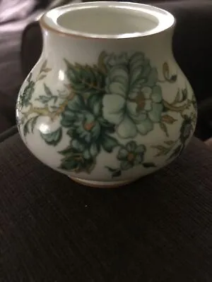 Buy Crown Staffordshire Kowloon - Fine Bone China Posy Vase Urn  2 Inches Tall • 5.99£