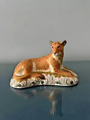 Buy Royal Crown Derby Paperweight- Lioness - Gold Stopper • 75£