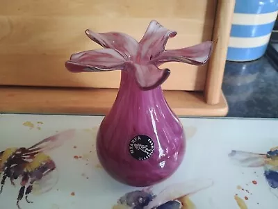 Buy Mtarfa Hand Blown Pink & White Art Glass Vase With Cut & Pulled Petal Rim • 13£
