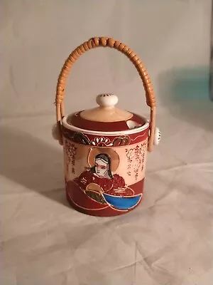Buy Vintage Japanese Satsuma Pottery Lidded Pot • 5£