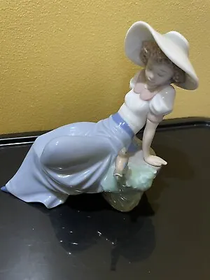 Buy Nao Lladro Figure Girl Sitting On Rock With Hat &Bird Listening To The Bird Song • 9.99£