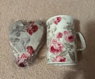 Buy Laura Ashley Floral Heaven Sent Roses Mug & Scented Heart - New With Tags. • 12.99£