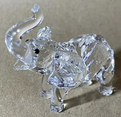Buy Crystal Glass Elephant Ornament • 7£
